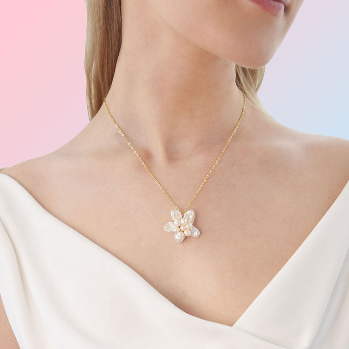 Flower In My Heart Necklace